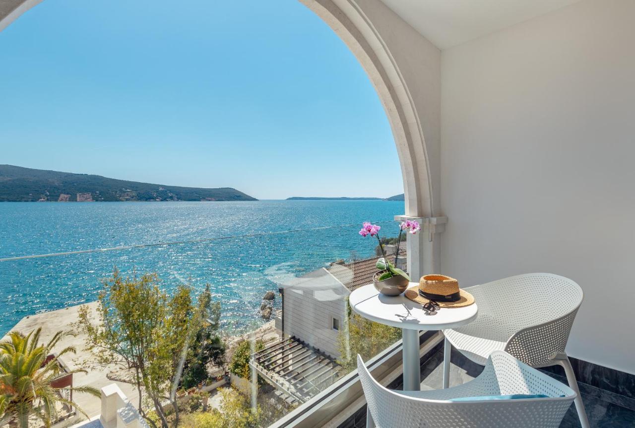 Hotel Perla Херцег-Нови Экстерьер фото