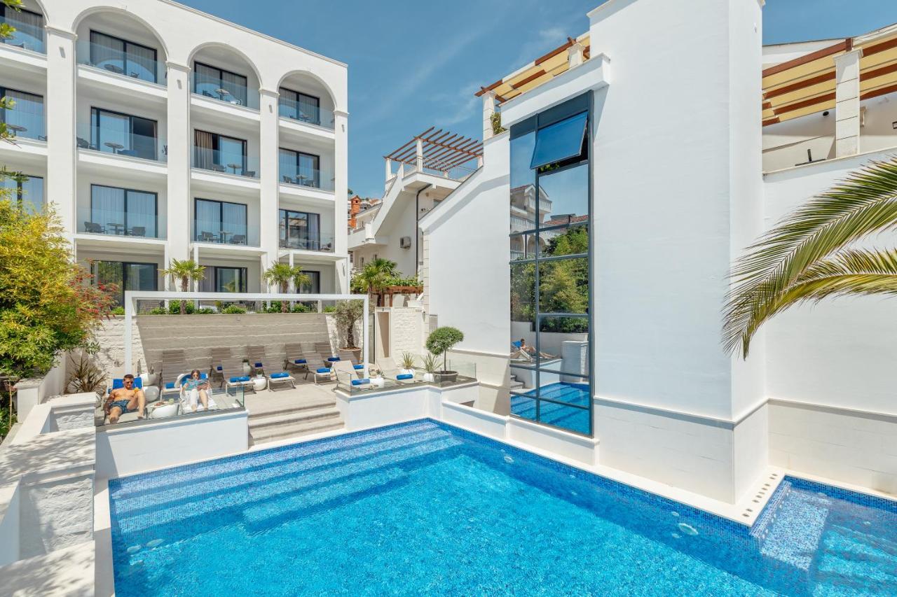 Hotel Perla Херцег-Нови Экстерьер фото
